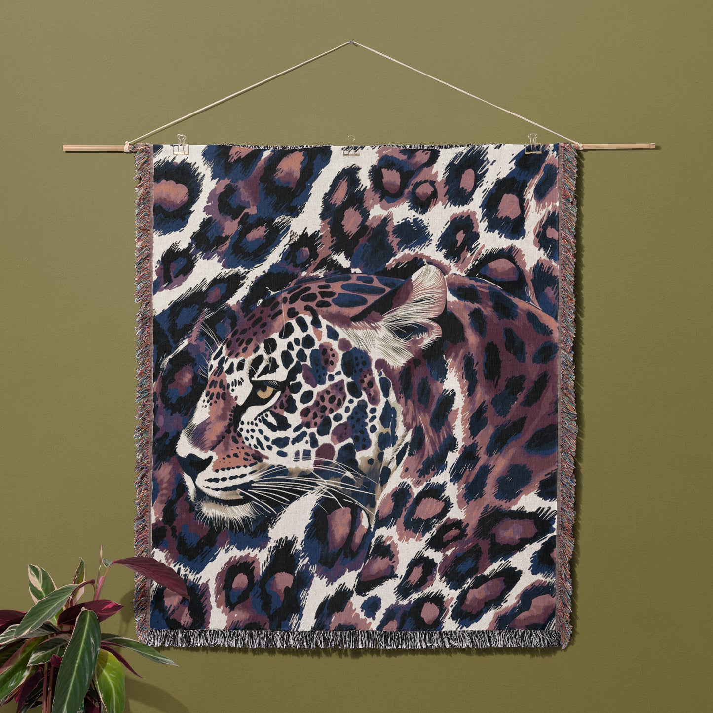 π Leopard Illusion Woven Blanket - Bold & Fierce Wildlife Tapestry
