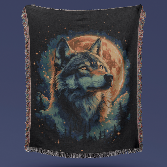 Woven Majestic Wolf Blanket & Wall Tapestry – Moonlit Forest Decor for Cozy Homes